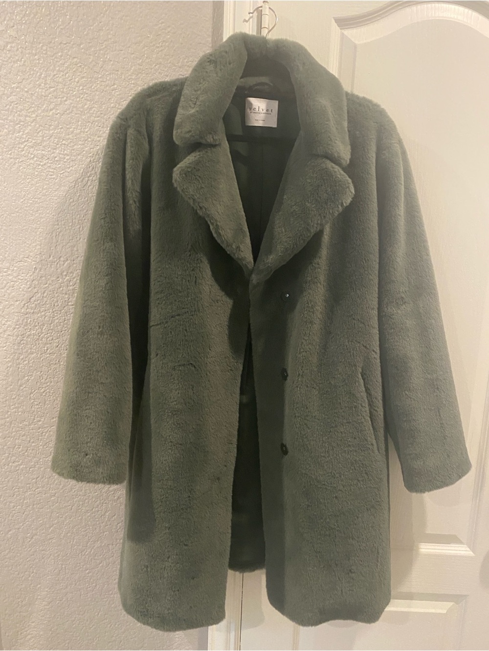 Velvet by Graham & Spencer Evalyn Lux Faux Fur Coat Emerald Green Size Large